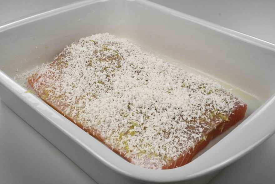 Australsk lakseret med ananassauce - En opskrift fra Alletiders Kogebog ...