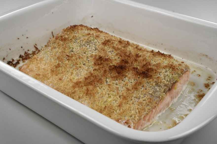 Australsk lakseret med ananassauce - En opskrift fra Alletiders Kogebog ...