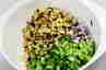 Broccolisalat med æbler og ristede solsikkekerner, billede 2