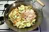 Asiatisk wok med rejer (fedtfattig) ... klik på billedet for at komme tilbage
