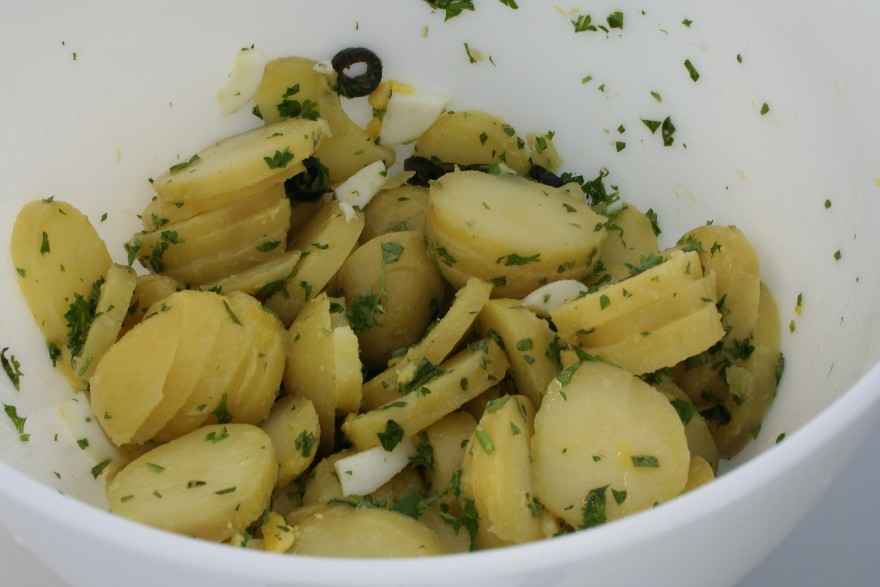 Græsk kartoffelsalat 03 ... klik for at komme tilbage