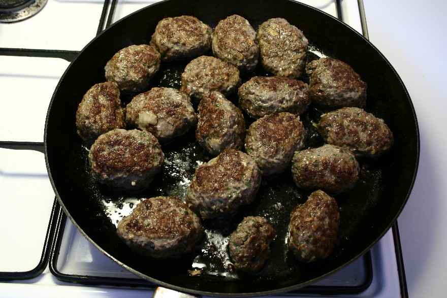 Arabiske frikadeller ... klik for at komme tilbage