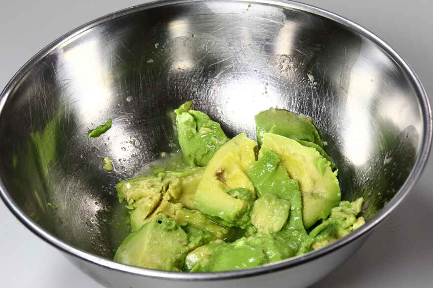 Avocadosuppe à la crème ... klik for at komme tilbage