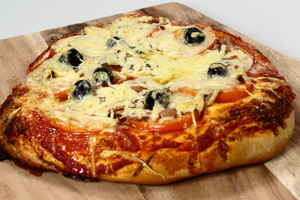 Pizza siciliana (Med sardel og oliven), billede 4 Pizza siciliana (Med sardel og oliven), billede 4