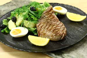 Grillet tun a la nicoise