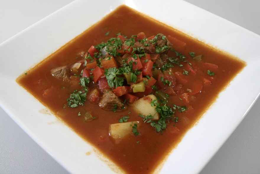 Gulash Suppe ... klik for at komme tilbage