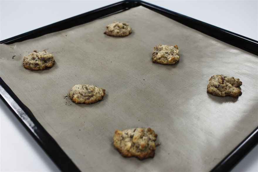 Cookies med nødder og chokolade ... klik for at komme tilbage