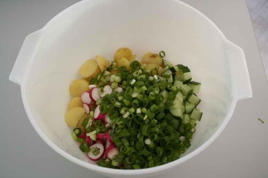 Grov kartoffelsalat ... klik for at komme tilbage