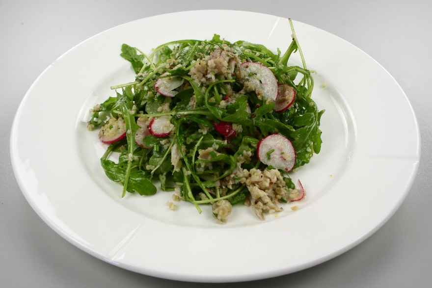 Røget makrel som salat med radiser, bulgur og rucola ... klik for at komme tilbage