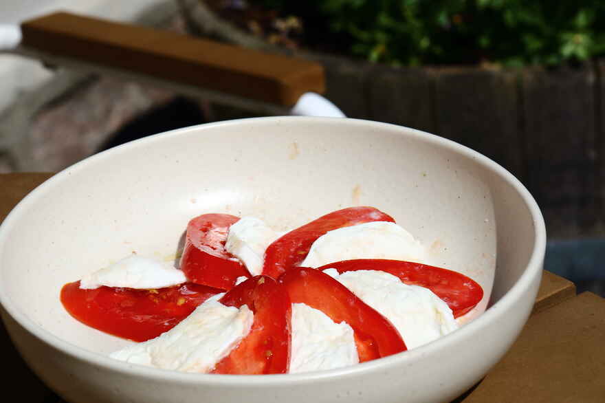 Tomatsalat med mozzarella - Caprese ... klik for at komme tilbage