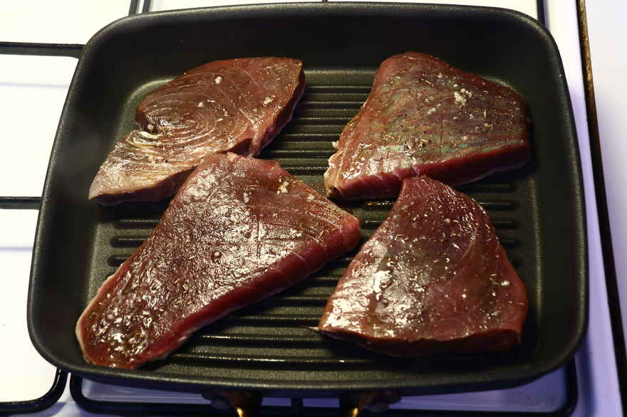 Grillet tunbøf ... klik for at komme tilbage