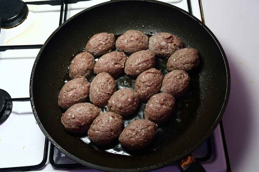 Rødvinsfrikadeller ... klik for at komme tilbage