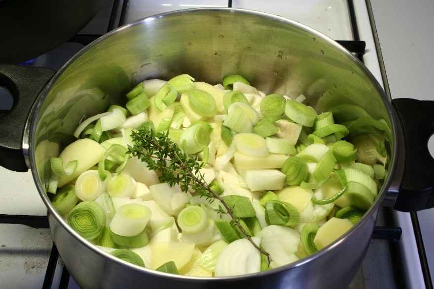 Jordskoksuppe med friterede porrer ... klik for at komme tilbage