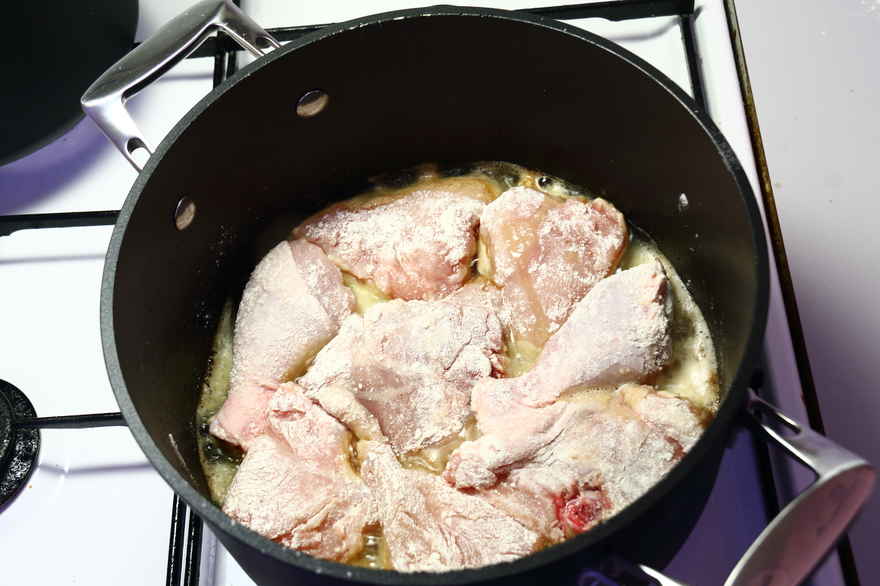 Coq au vin blanc med hvidvin ... klik for at komme tilbage