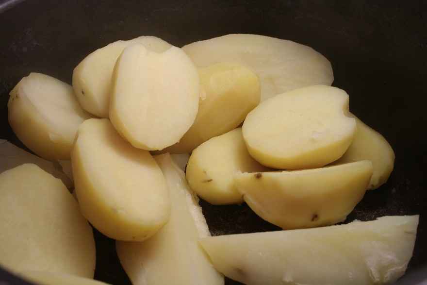 Kartoffelmos med enebær ... klik for at komme tilbage