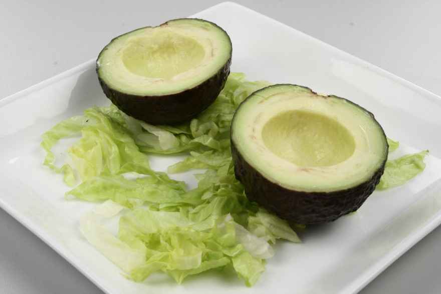 Israelsk fyldt avocado - avokado im egotzim ... klik for at komme tilbage