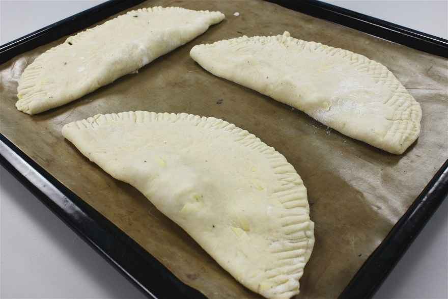 Vegetar pirogger med fetafyld ... klik for at komme tilbage