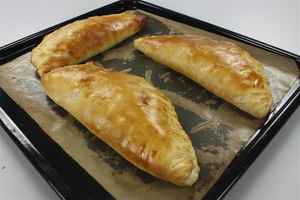 Vegetar pirogger med fetafyld, billede 4