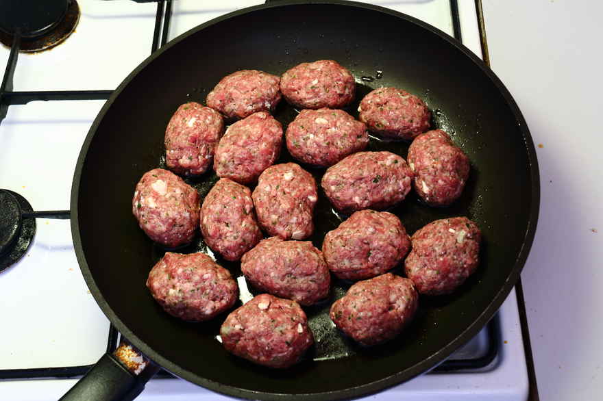 Pitabrød med græske frikadeller ... klik for at komme tilbage