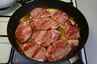 Koteletter i fad, med bacon og champignon, billede 1