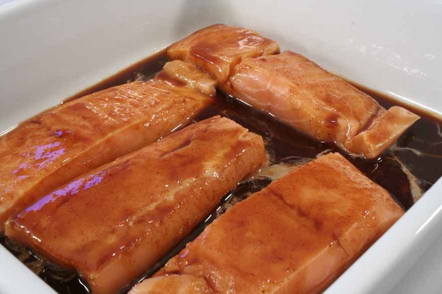 Barbecue laks med lun kartoffelsalat ... klik for at komme tilbage