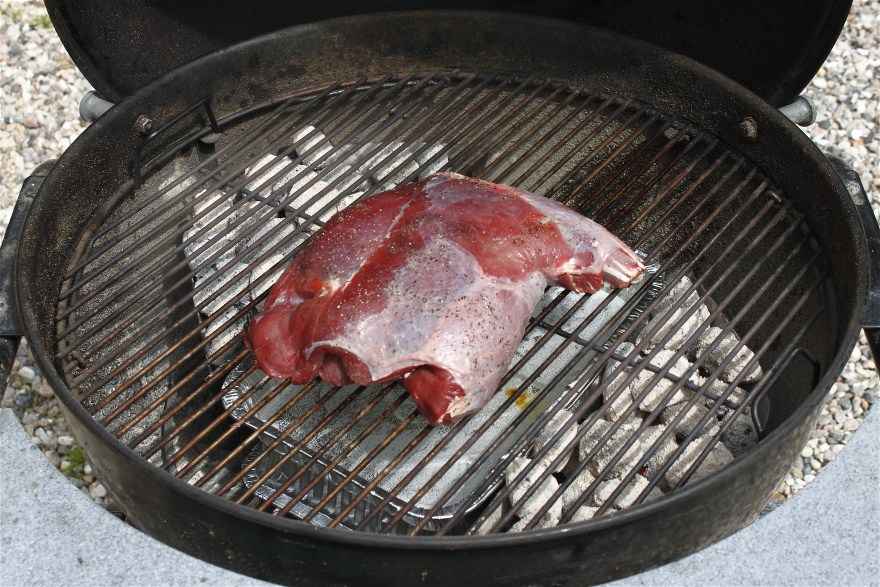 Bornholmsk sommerbuk på webergrill ... klik for at komme tilbage