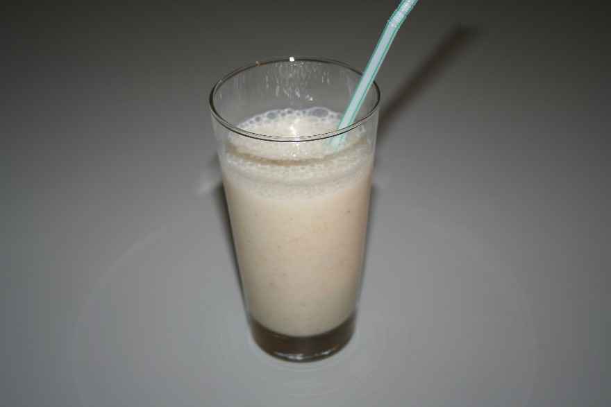 Bananmilkshake 02 ... klik for at komme tilbage