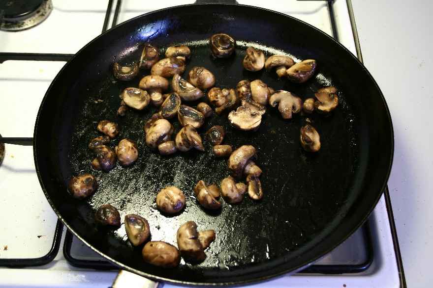 Champignon i hvidløg ... klik for at komme tilbage