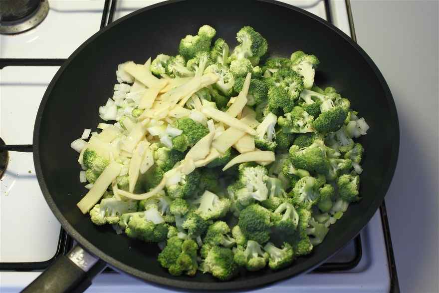 Bambusskud med broccoli ... klik for at komme tilbage