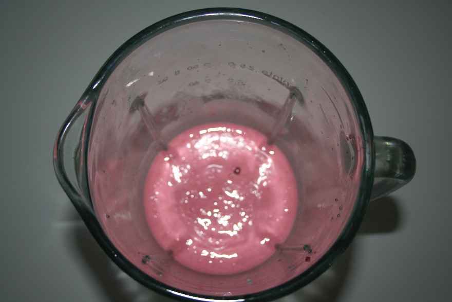 Jordbær milkshake ... klik for at komme tilbage