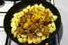 Aloo gobi (Indisk Kartofler og blomkål i karry), billede 1