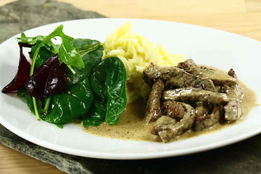 Bøf stroganoff med cognac ... klik for at komme tilbage