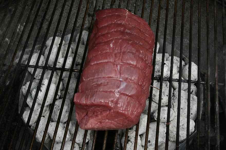 Roastbeef på grill med rodfrugter  ... klik for at komme tilbage