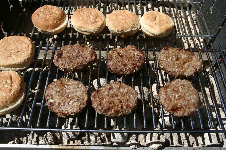 Grillede hamburger ... klik for at komme tilbage