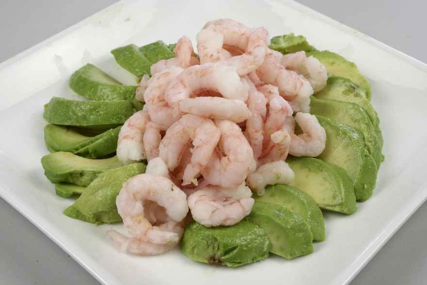 Avocado med rejer og sauce verte ... klik for at komme tilbage