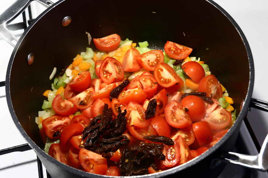 Tomatsuppe med friske tomater 02 ... klik for at komme tilbage