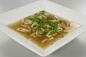 Fritatensuppe (Pandekagesuppe)