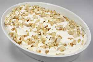Dessert med Bailey og makroner, billede 4