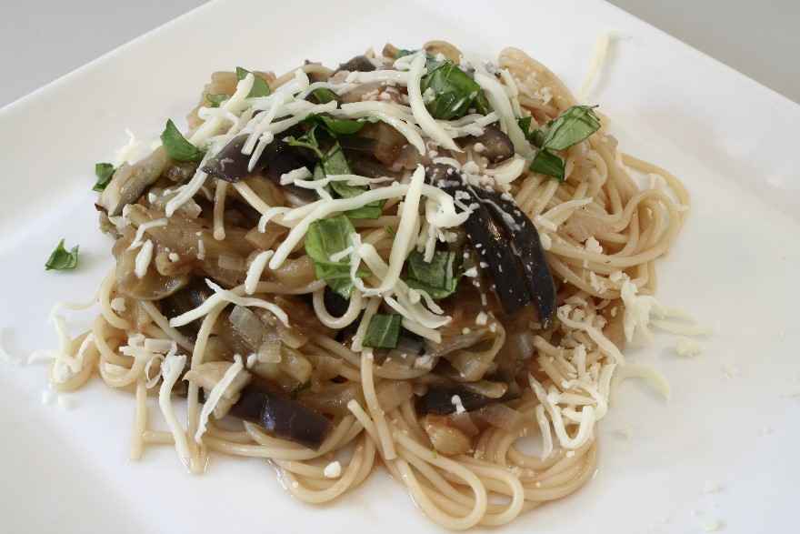 Spaghetti med aubergine og tomat ... klik for at komme tilbage