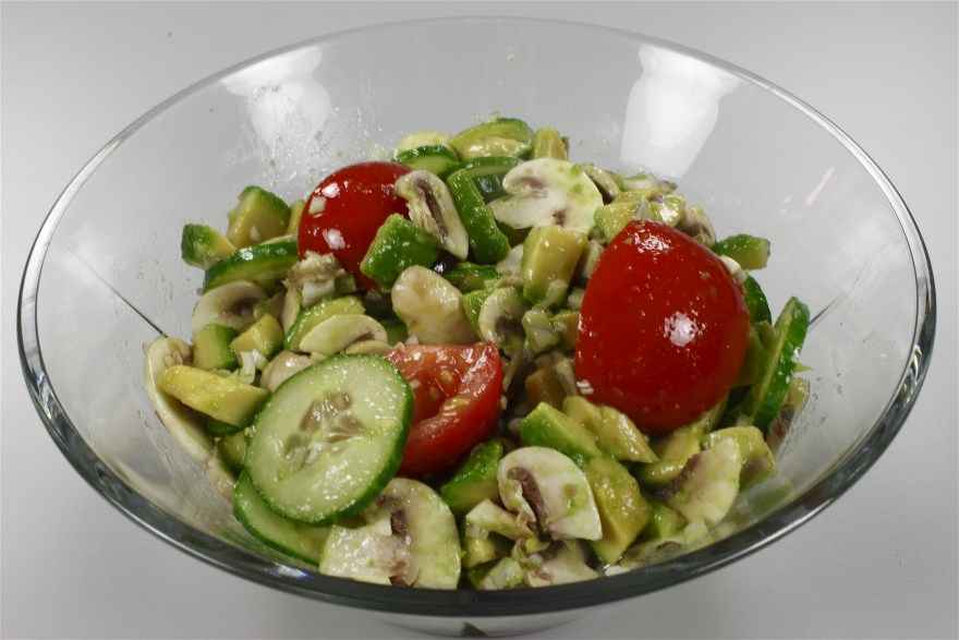 Avocadosalat ... klik for at komme tilbage