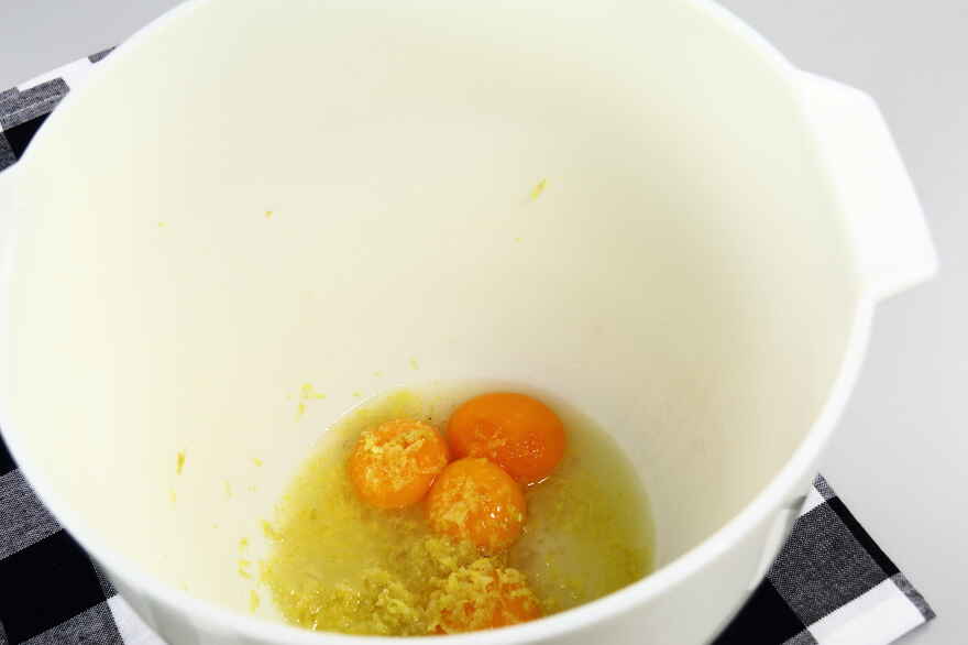 Chiffonkage (Appelsin eller citron) ... klik for at komme tilbage