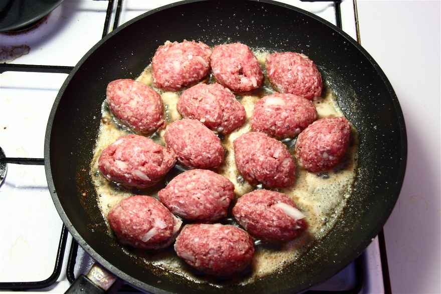 Gode gammeldags frikadeller ... klik for at komme tilbage