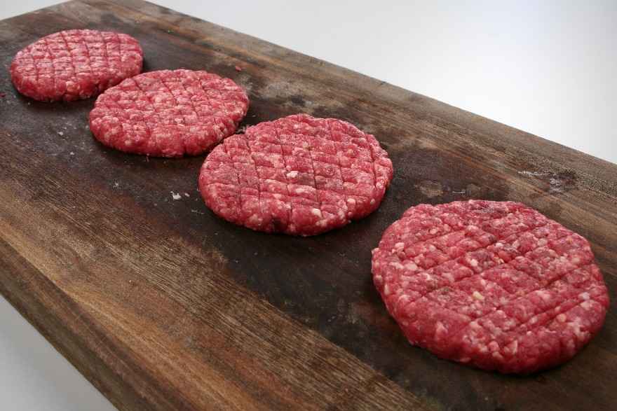 Sommerlig burger og nye kartofler ... klik for at komme tilbage