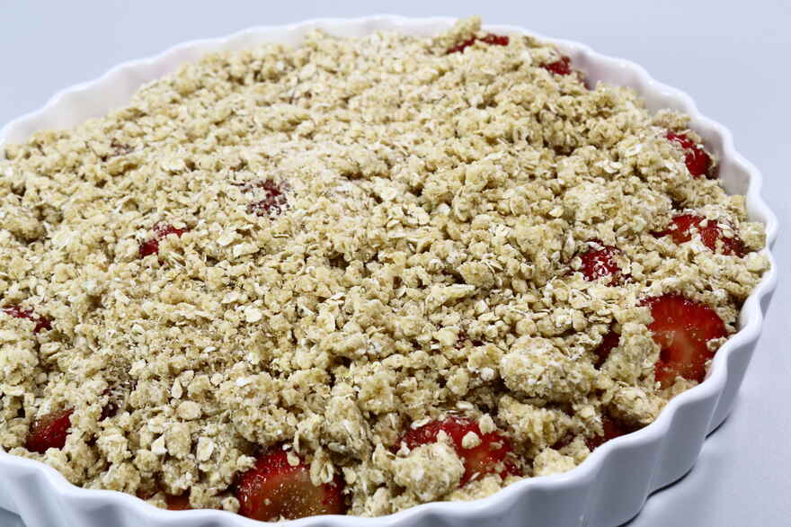 Jordbærcrumble - Sommerlig crumble med jordbær ... klik for at komme tilbage