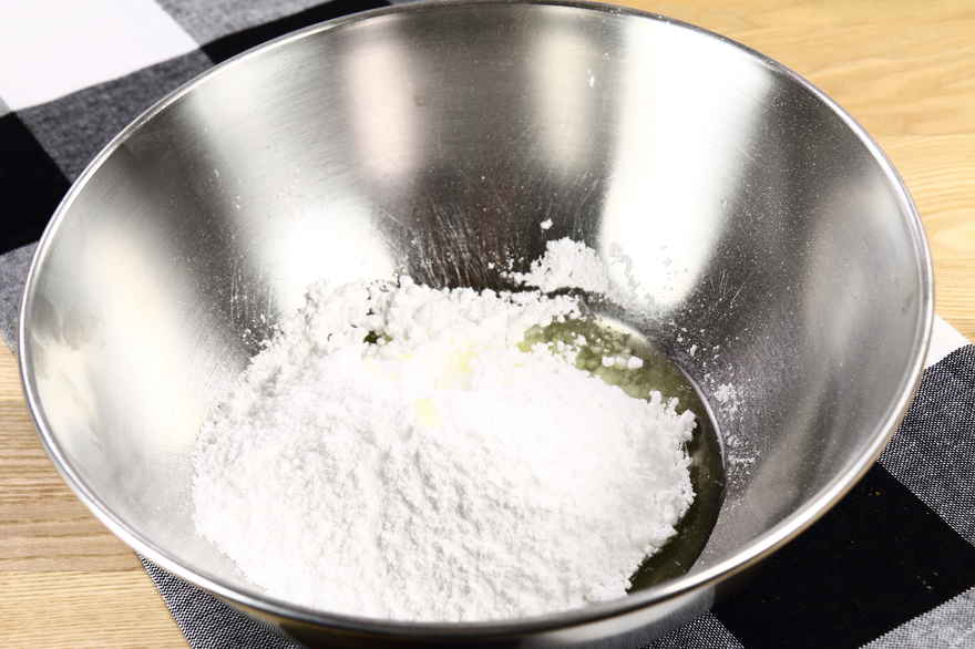Royal icing - Glasur med æggehvide ... klik for at komme tilbage