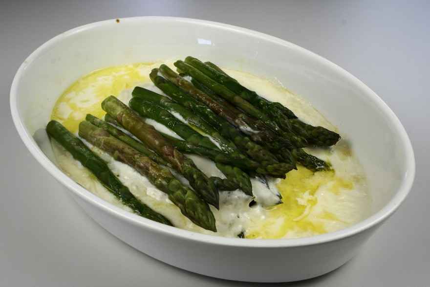 Gratinerede asparges (Asparagi Al Gratin) ... klik for at komme tilbage