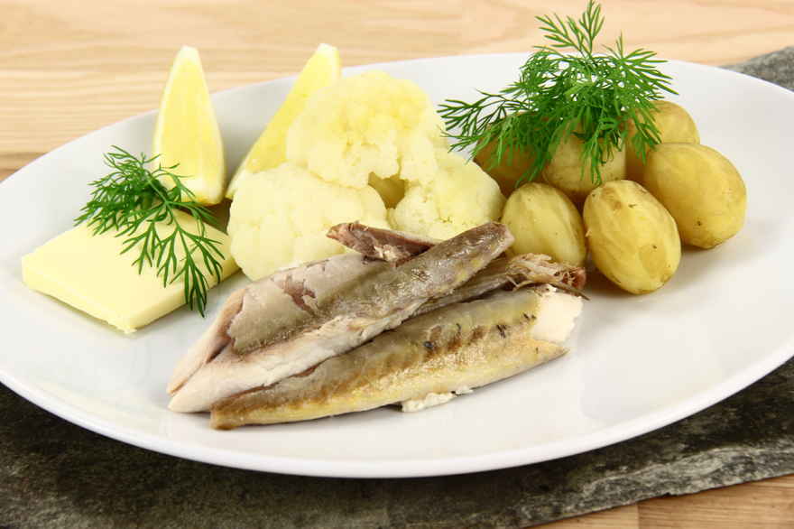 Lun røget makrel med nye kartofler ... klik for at komme tilbage