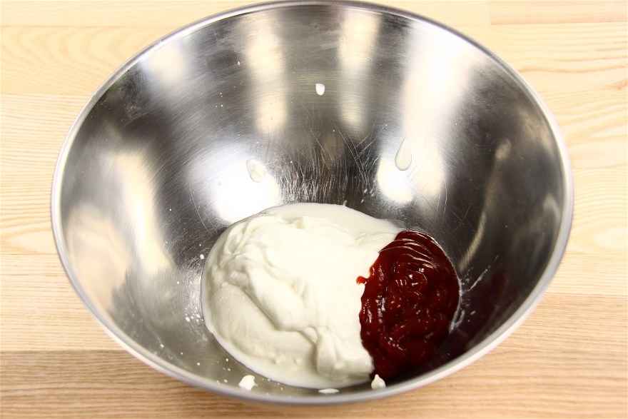 Hjemmelavet burgerdressing med creme fraiche ... klik for at komme tilbage