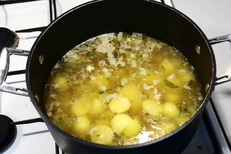 Oksekødssuppe ... klik for at komme tilbage