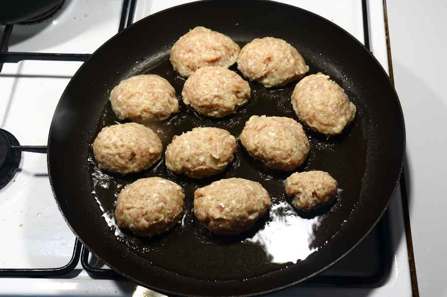 Frikadeller uden mælk ... klik for at komme tilbage